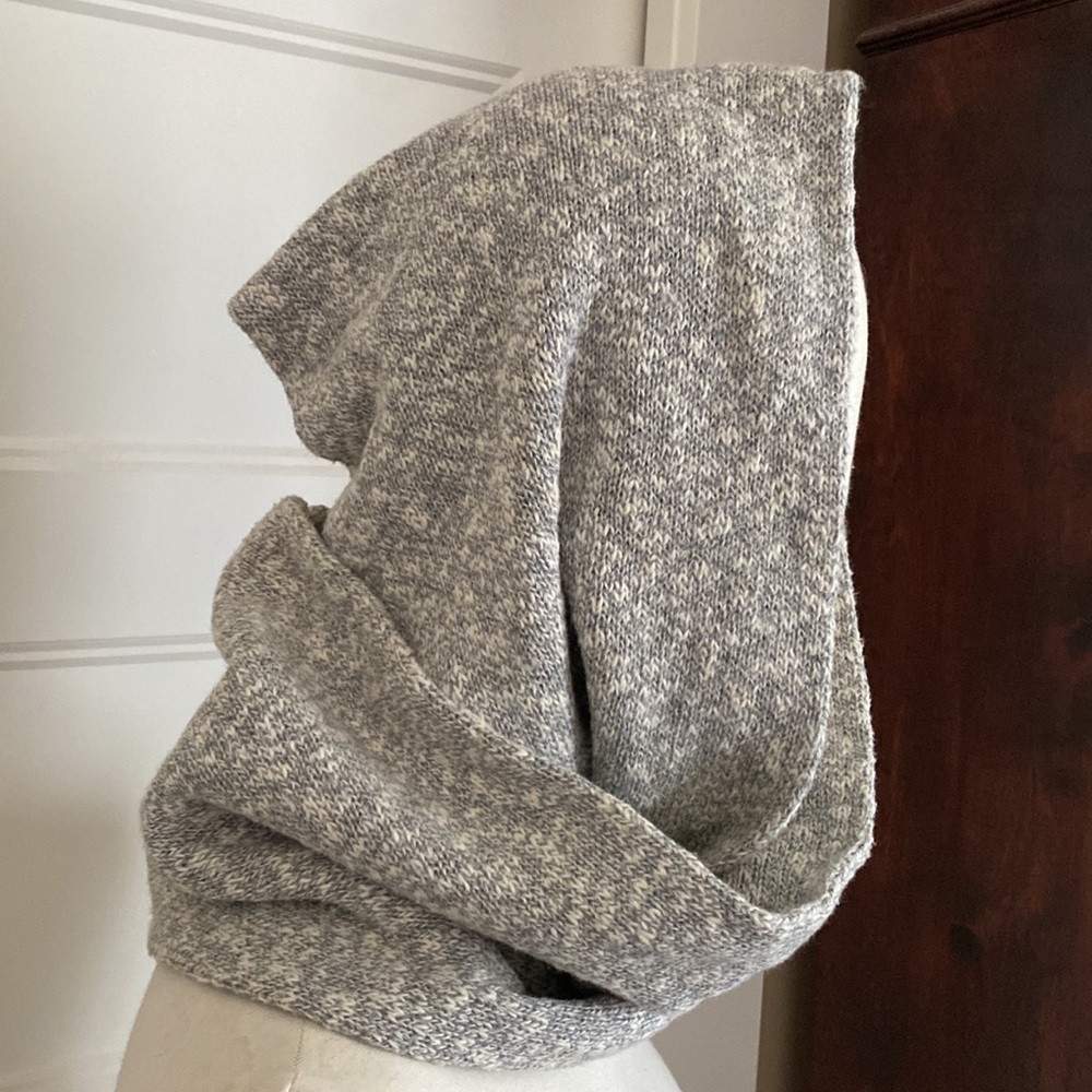 LL Bean Infinity Scarf - Picture 3 of 10